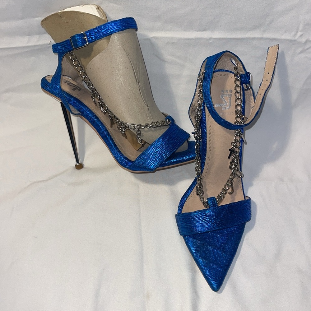 Shane Justin fish scale heels